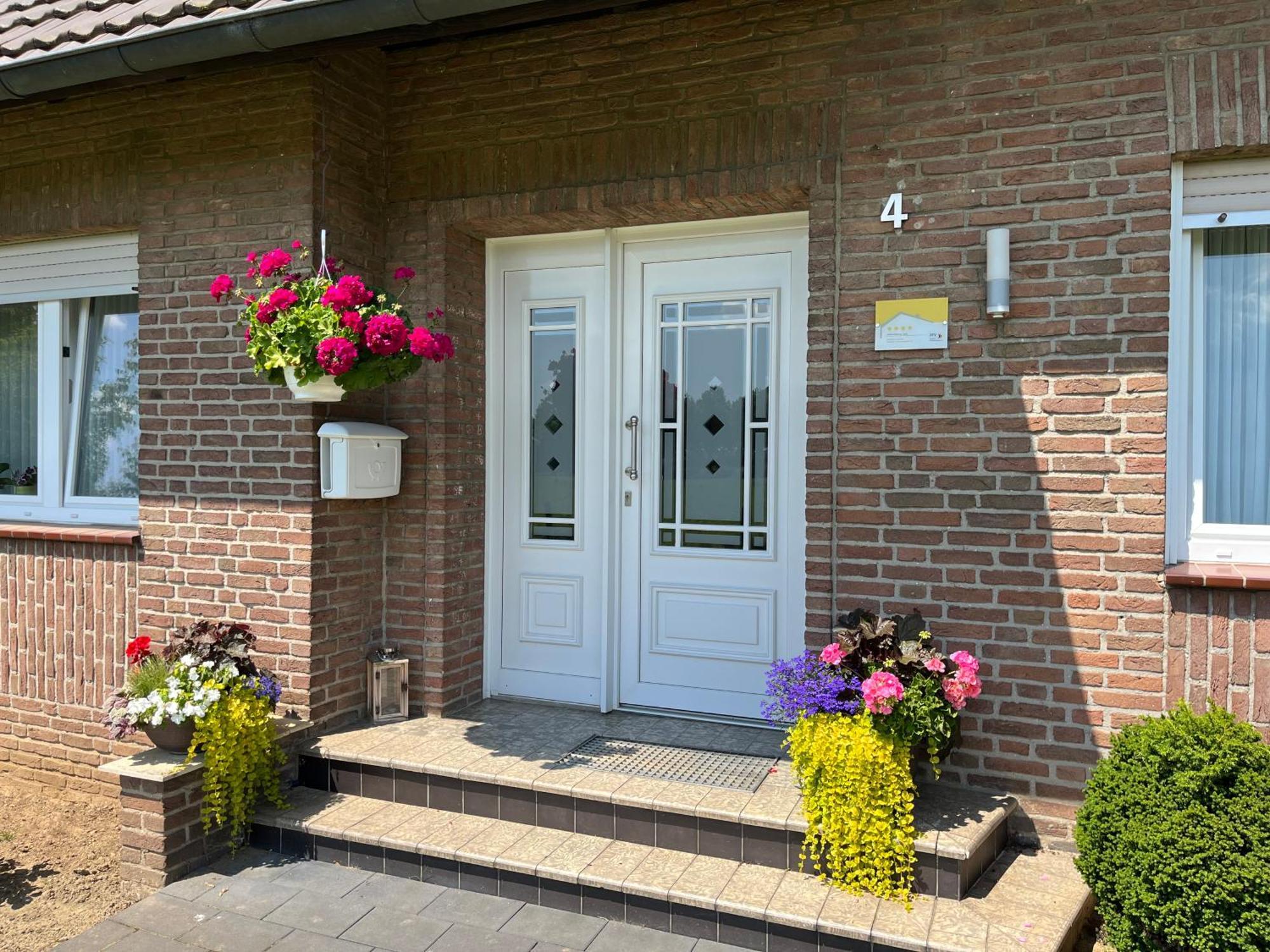 Ferienwohnung Luzia Неттеталь Экстерьер фото